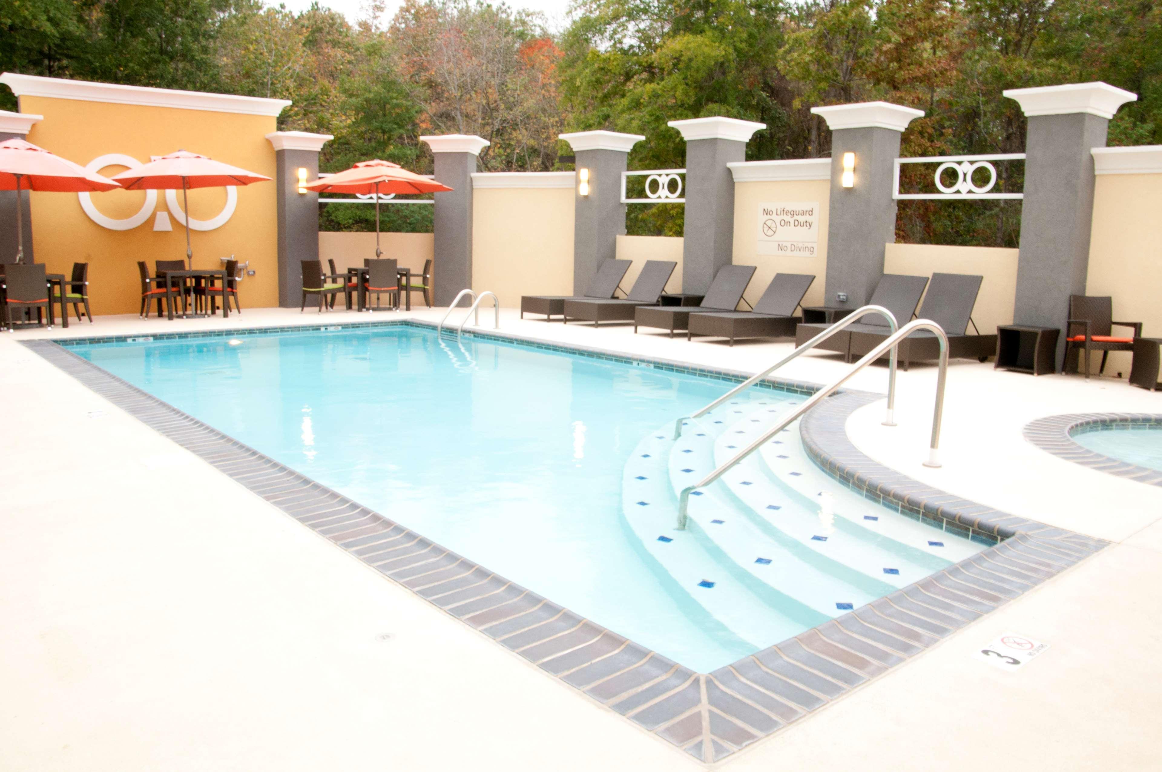 Hampton Inn By Hilton Leesville Fort Johnson Exterior foto